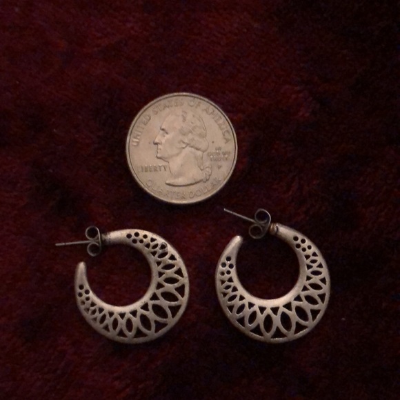 Silver Intricate Detailed Hoop Earrings - Picture 3 of 3
